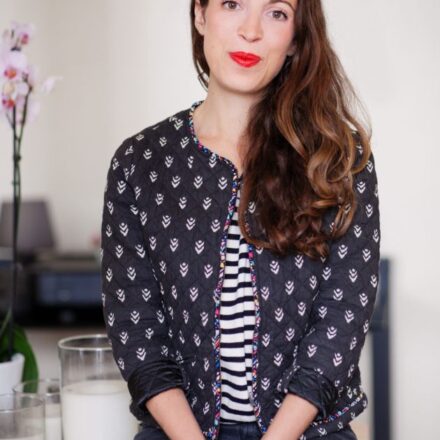 Coralie Bergdoll rend les chaussettes coquettes