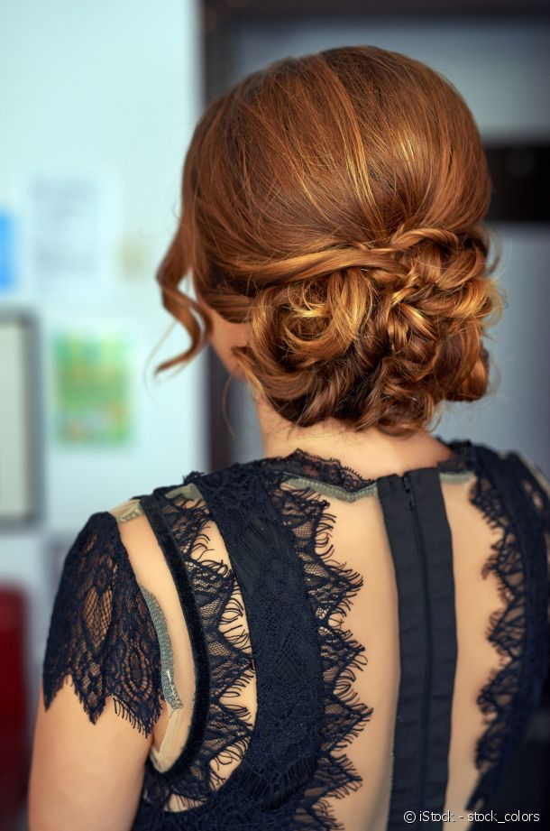 10814-un-chignon-faussement-decoiffe-pour-fair-article_media_block-1.jpg