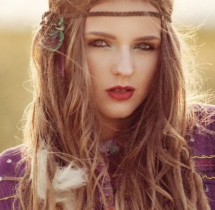 Tendance : quatre looks hippie pour l'été 2017