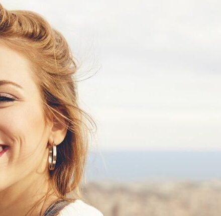 6 erreurs qui rendent vos cheveux plats