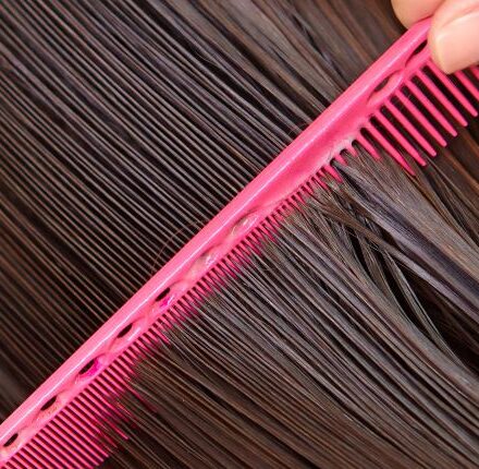 Quelles étapes pour des cheveux bien démêlés ?