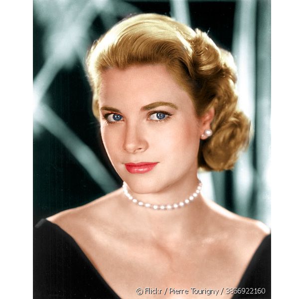 12142-avec-grace-kelly-le-blond-bebe-devient-article_media_block-1.jpg