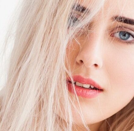 Cheveux poreux : que faire pour les soigner ?