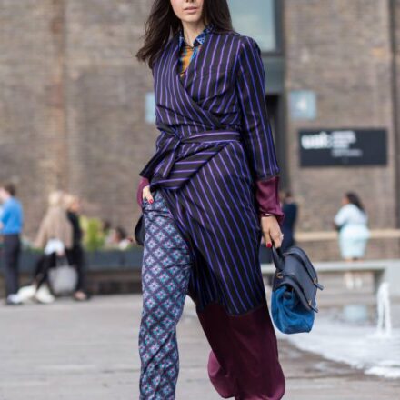 Assumer le chapeau prune : Streetstyle