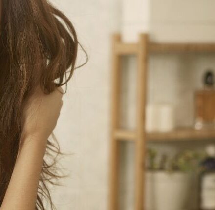 Cheveux gras : quelle huile capillaire choisir ?