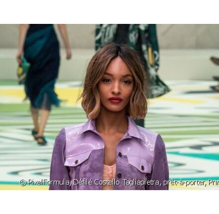 Les coupes courtes : réservées aux cheveux lisses ?