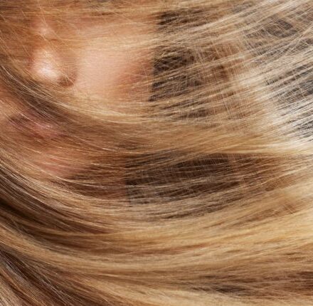 Entretenir ses cheveux après un lissage