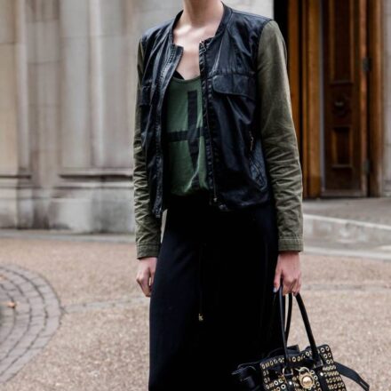 L'effet plaqué sur cheveux courts : streetstyle