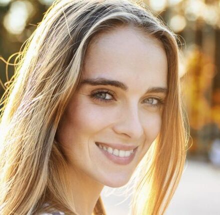 Coloration blond cendré : comment l'entretenir ?
