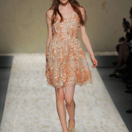 3 coiffures romantiques pour ce printemps-été 2013