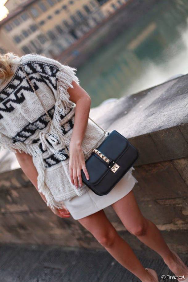 4967-un-petit-sac-bandouliere-article_media_block-1.jpg