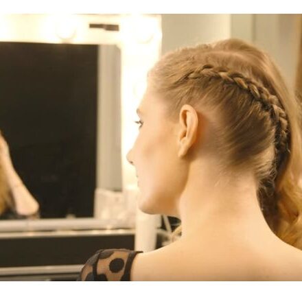 Vidéo : comment réaliser un half-hawk tressé ?
