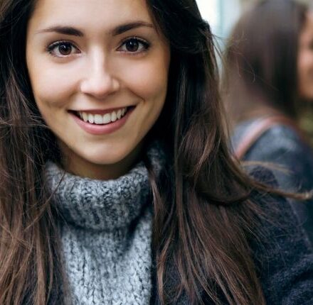 Gel, mousse, laque : quel produit pour quel effet ?
