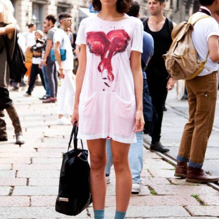 Streetstyle : Sublimer les cheveux épais