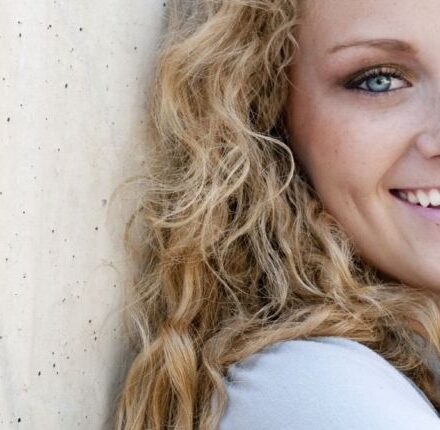 Cheveux bouclés : pourquoi adopter le rituel Curl Therapy ?