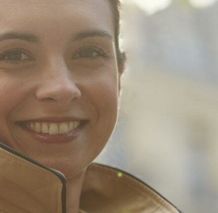 Cheveux gras, fourches, frisottis : nos solutions !