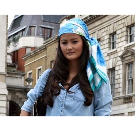 Streetstyle : Se coiffer avec un foulard