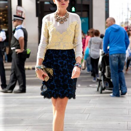 Streetstyle : Le blond polaire sur cheveux courts