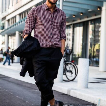 Faire des mèches dans une coiffure homme : Streetstyle