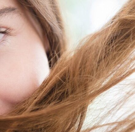 Cheveux : anticiper les chutes saisonnières