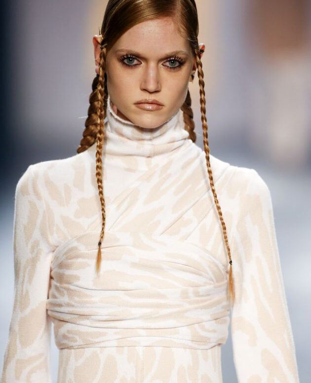 Tendance : la tresse serrée