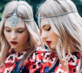 Bijoux de tête : 3 coiffures pour vous inspirer