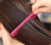 Quelles étapes pour des cheveux bien démêlés ?