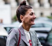 Comment réaliser un chignon bi-matière?