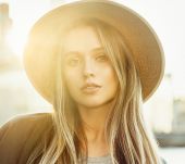 Comment avoir des cheveux ensoleillés toute l'année ?
