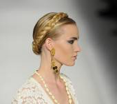 Le chignon tressé