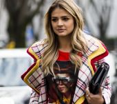 Cheveux épais : 5 astuces pour les dompter