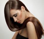Prendre soin de ses cheveux bruns
