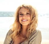 Cheveux : 3 bonnes raisons de craquer pour le gloss