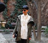 La coupe boule sur cheveux ébène : streetstyle