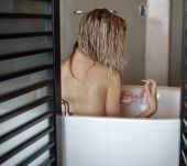 Soins cheveux : dans quel ordre les utiliser ?