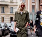Le blond polaire sur une chevelure wavy : streetstyle