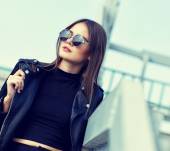 Cheveux fins : comment choisir ma coupe pour obtenir plus de volume ?