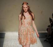 3 coiffures romantiques pour ce printemps-été 2013