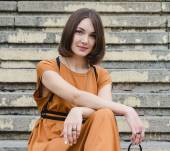 Cheveux bruns : comment devenir blonde (sans abîmer mes cheveux) ?