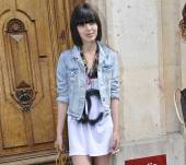 Le carré frangé pour un style rétro : Streetstyle