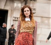 Streetstyle : Le tie & dye sur cheveux roux