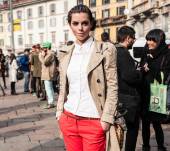 Des tortillons pour sublimer un chignon : Streetstyle