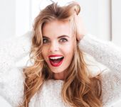 Cheveux fins : quelles couleurs pour jouer sur les volumes ?